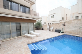Sale - Villa - Orihuela costa - LOS ALMENDROS