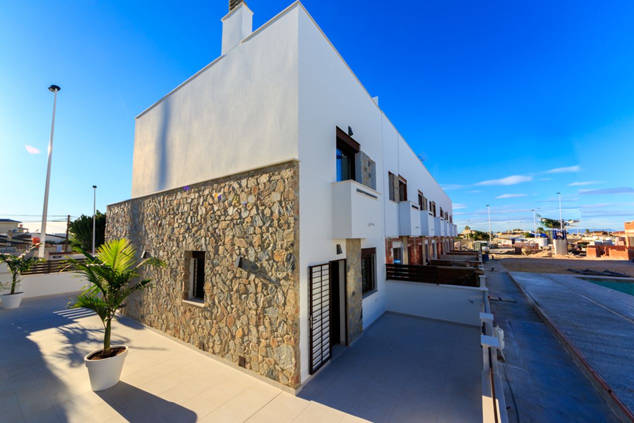 Bungalow · Obra nueva - Pilar de la Horadada · Alicante · España