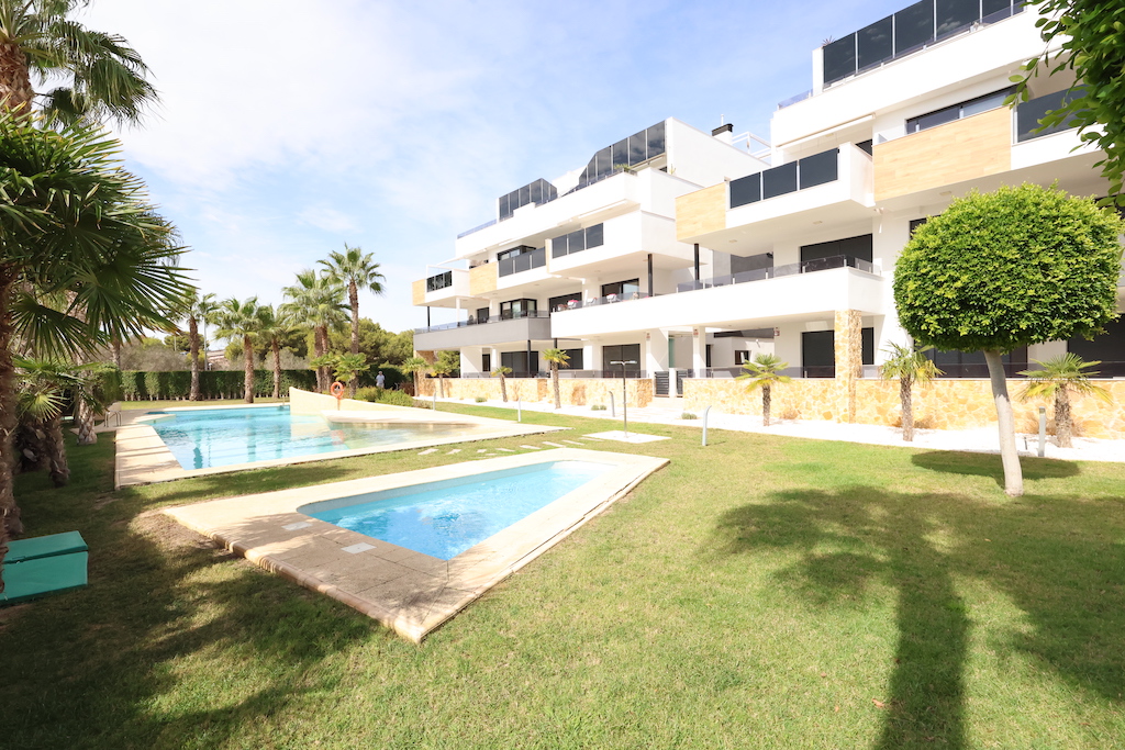 Apartamento · Reventa - Orihuela Costa · Los Almendros · Alicante · España