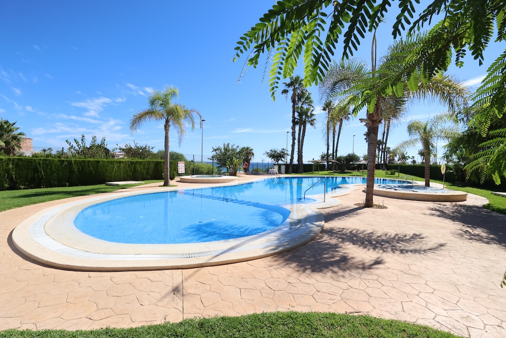 Apartamento · Reventa - Pilar de la Horadada · Mil Palmeras · Alicante · España