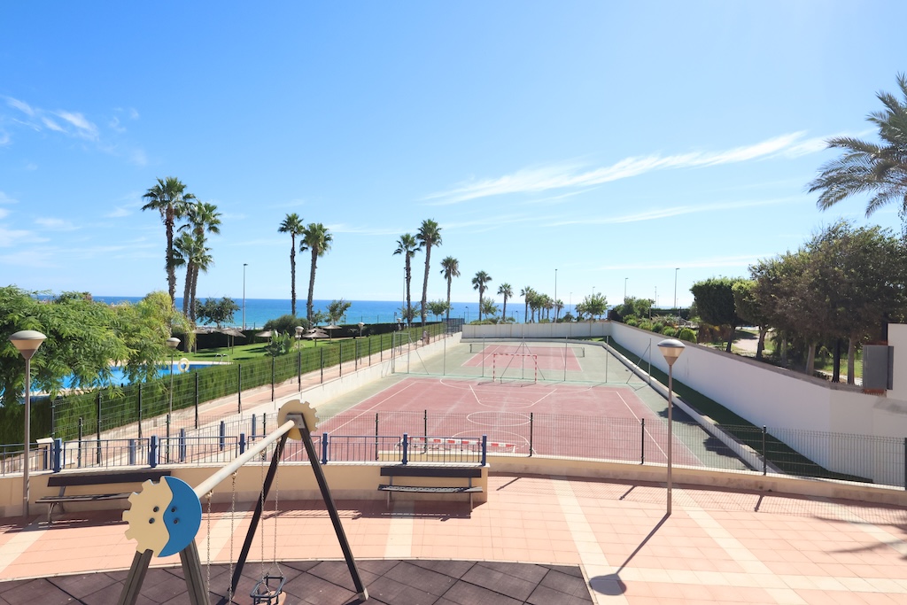 Apartamento · Reventa - Pilar de la Horadada · Mil Palmeras · Alicante · España