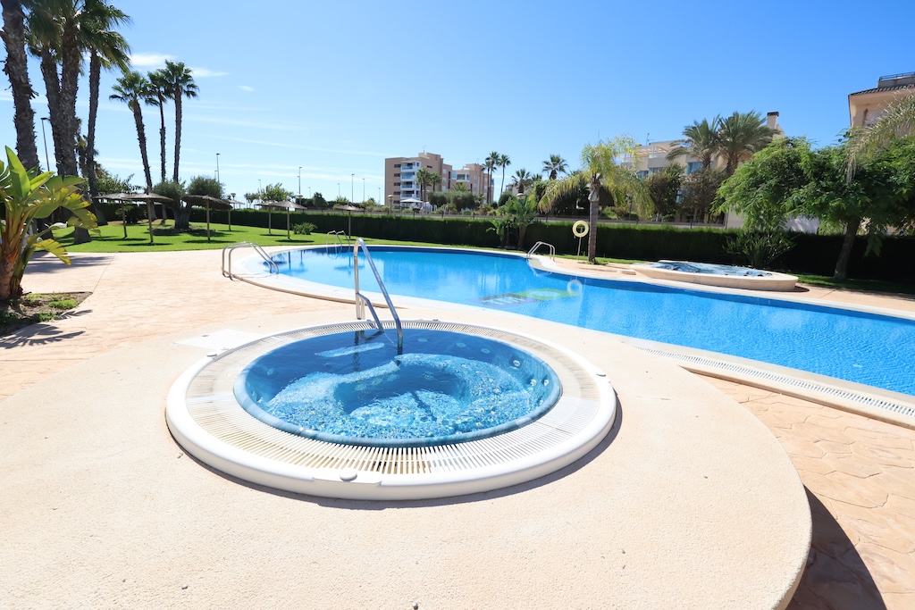 Apartamento · Reventa - Pilar de la Horadada · Mil Palmeras · Alicante · España
