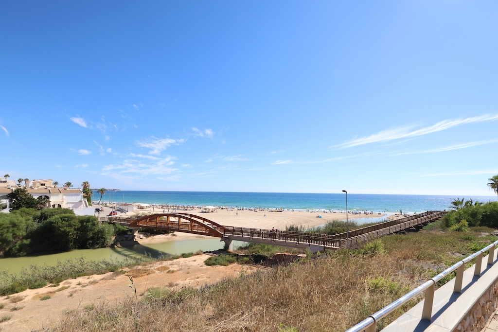 Apartamento · Reventa - Pilar de la Horadada · Mil Palmeras · Alicante · España