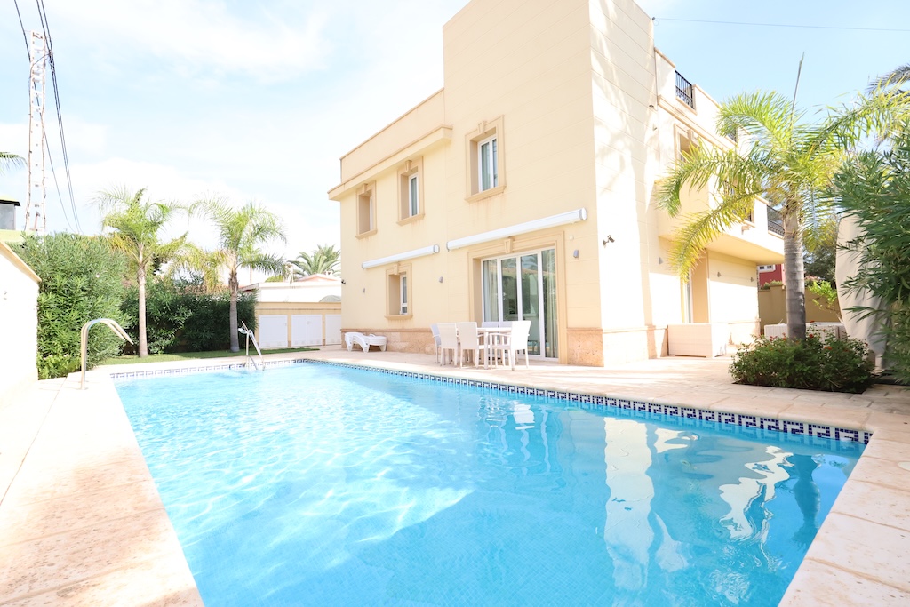 Wiederverkauf - Haus - Cabo Roig