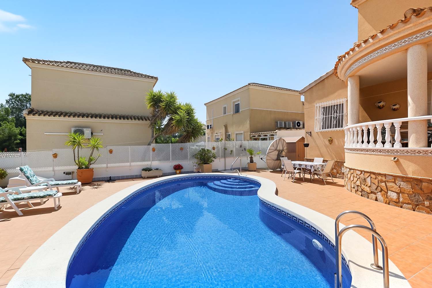 Casa · Reventa - Pilar de la Horadada · Pinar de Campoverde · Alicante · España