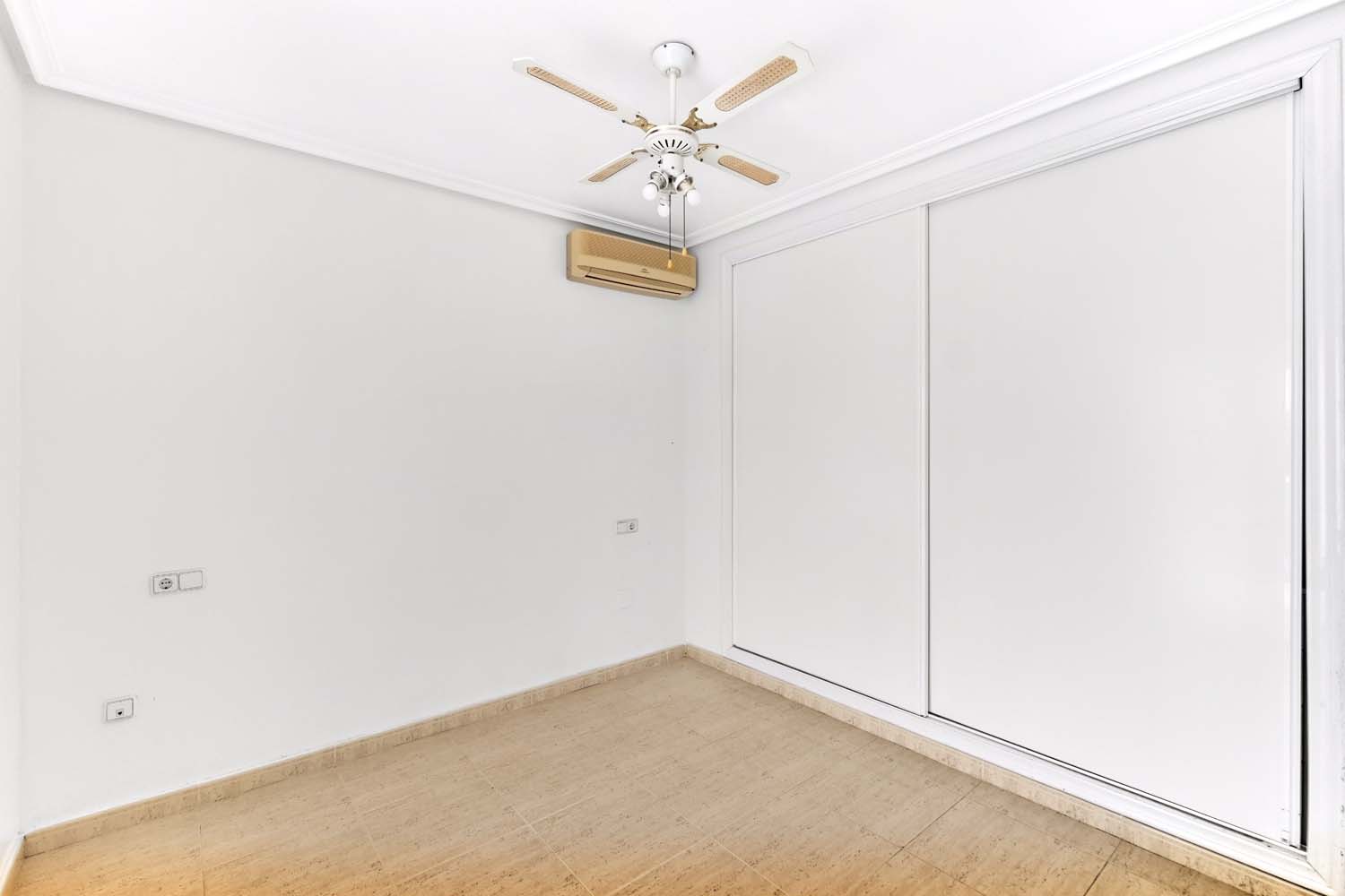 Casa · Reventa - Pilar de la Horadada · Pinar de Campoverde · Alicante · España