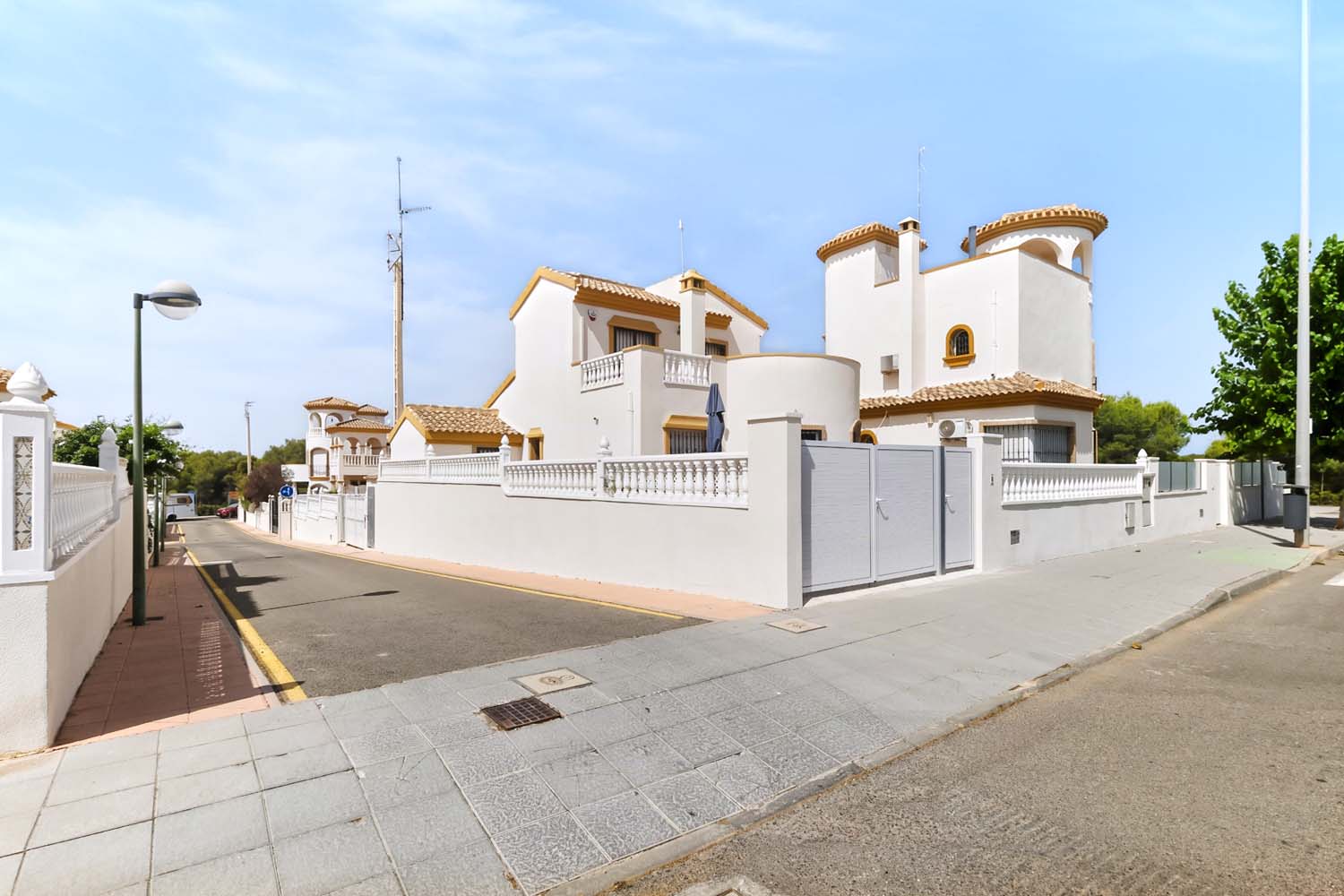 Casa · Reventa - Pilar de la Horadada · Pinar de Campoverde · Alicante · España