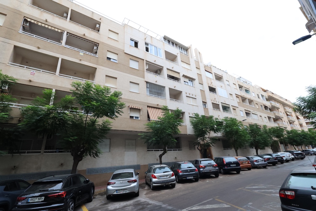 Apartamento · Reventa - Torrevieja · Alicante · España