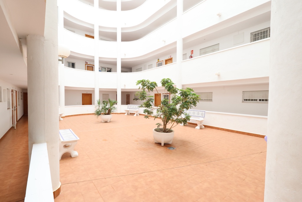 Apartamento · Reventa - Torrevieja · Alicante · España