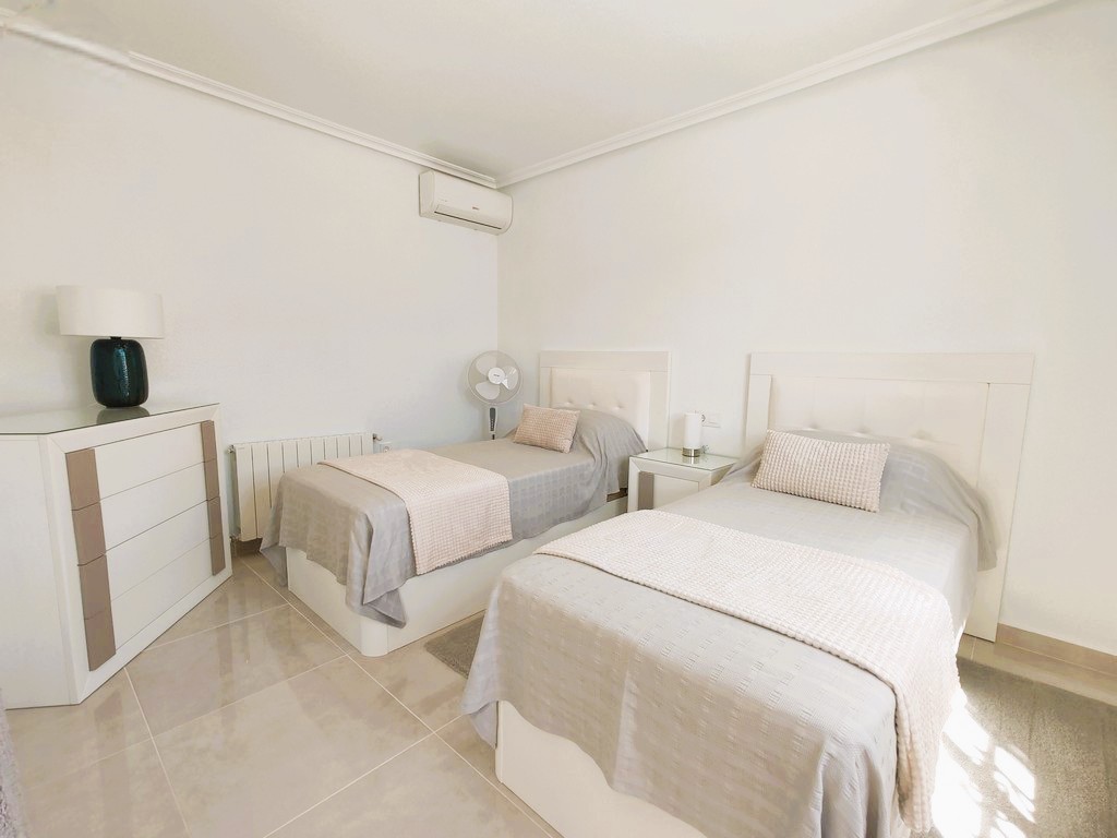 Casa · Reventa - Pilar de la Horadada · Pinar de Campoverde · Alicante · España