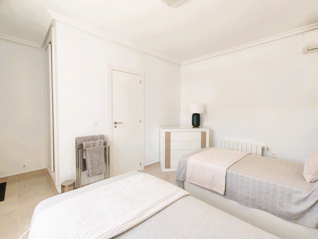 Casa · Reventa - Pilar de la Horadada · Pinar de Campoverde · Alicante · España